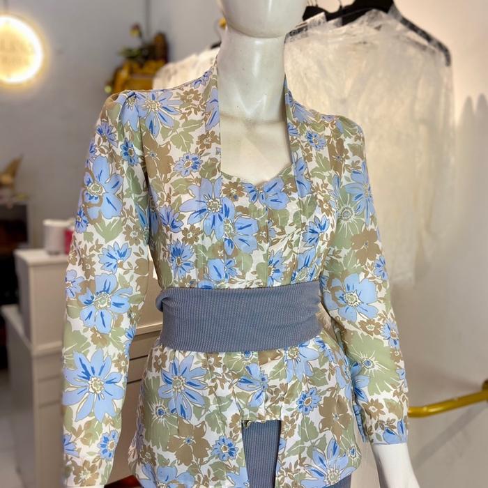 Gambar Kebaya Jadi Babydoll Motif Lily Premium - Biru, XXL dari Kalina Kebaya undefined Tokopedia