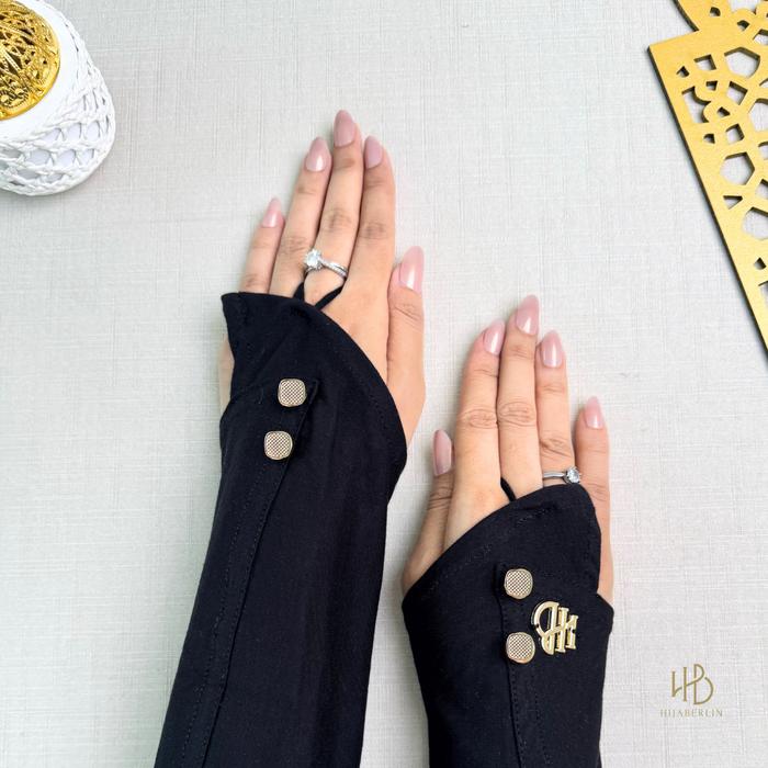 Gambar HIJABERLIN - Handsock Ring Button Premium I Aksesoris Haji Umroh, Sarung Tangan Sholat Manset Umroh - Black dari Hijaberlin undefined Tokopedia