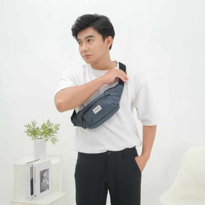 Tas Pinggang Multi Pocket
