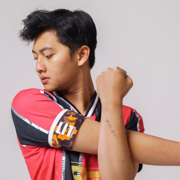 Gambar Savior Ban Captain Sepakbola Futsal - Camo Orange dari Savior Sport Shop undefined Tokopedia