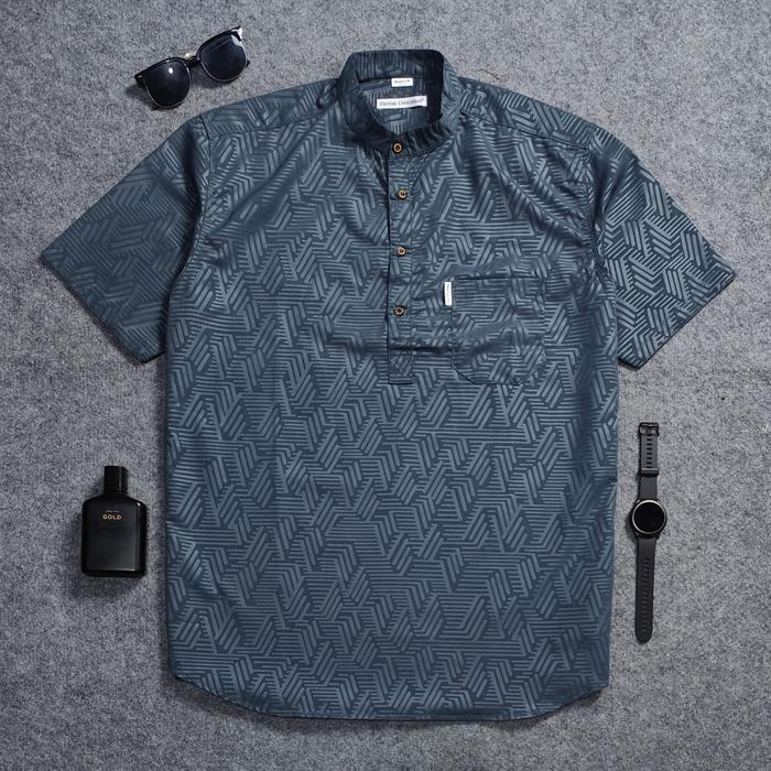 Gambar Kemeja Muslim Lengan Pendek Pria Koko Kurta Embos Ash Grey Puzzle Casual - Ash Grey Puzzle, M dari DETAK ORIGINAL Kota Tangerang Tokopedia