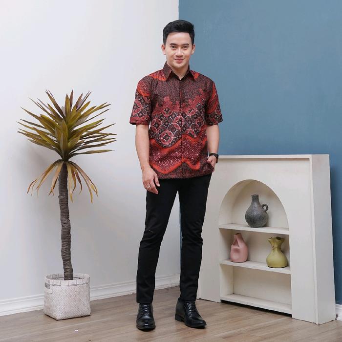 Gambar Kemeja Azriel Batik  Pria Lengan Panjang Premium Size M L XL XXL motif kawung - Lengan Panjang, M dari Dewii.id undefined 4 Tokopedia