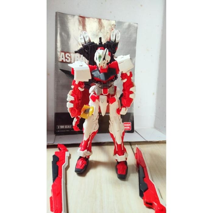 Gambar model kit Gundam Astray Red Frame skala 1/100 dari Daban Model prelove dari Bisikan Jurig555 undefined Tokopedia