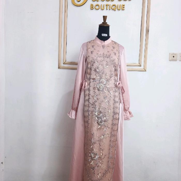 Gambar SOFIA DRESS OUTER TILE muslim kondangan - baby pink, standar dari DINARA Boutique undefined Tokopedia