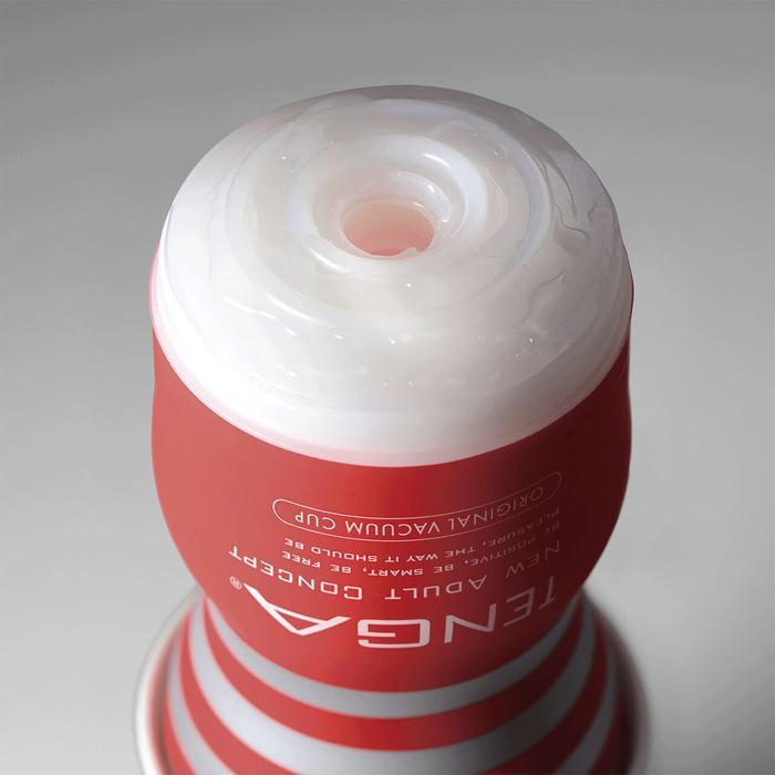 Gambar Tenga Cup Soft Tube Keith Haring New Edition Original dari ZoomMotion undefined Tokopedia