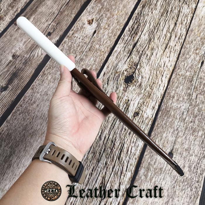 Gambar sarung pisau kulit asli neeta original polos untuk pisau dapur tramontina - 6 inchi dari pusat pisau undefined Tokopedia