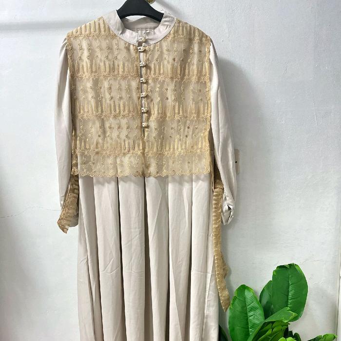 Gambar anggun dress gamis korea gamis korean style gamis lebaran 2025 - anggun ivory dari Larissafashion undefined Tokopedia