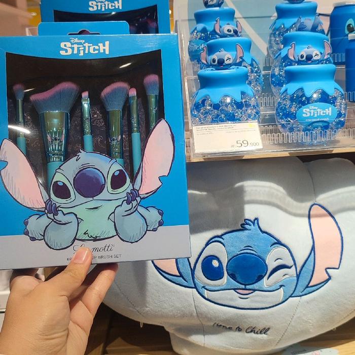 Gambar Ohsome Make Up Brush Set Disney Stitch - Set Kuas Makeup dengan Desain Stitch Lucu dan Menarik dari Bahagiasejahtra undefined Tokopedia