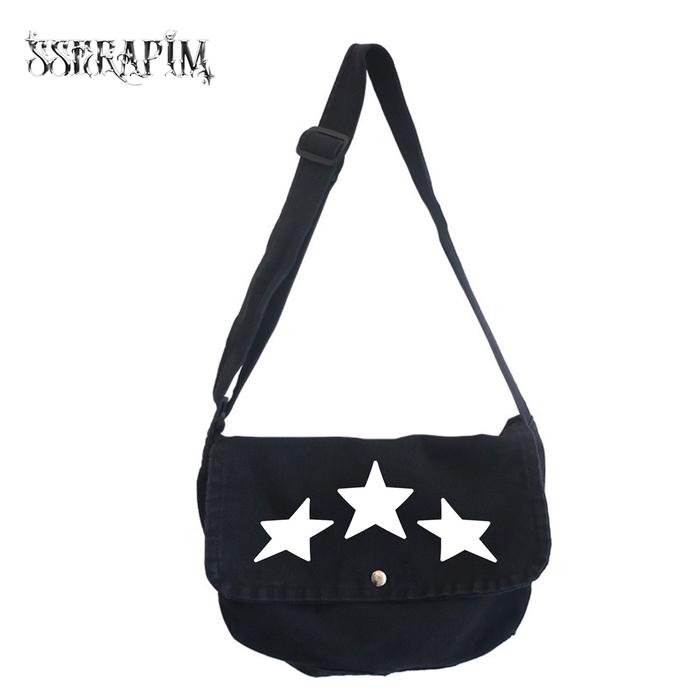 Gambar ￼￼Sserapim - Star 3 Classic / Tas Selempang Pria Sekolah Canvas Skena Kalcer Y2K Slingbag Premium Unisex - Black dari SSERAPIM.OFC undefined Tokopedia