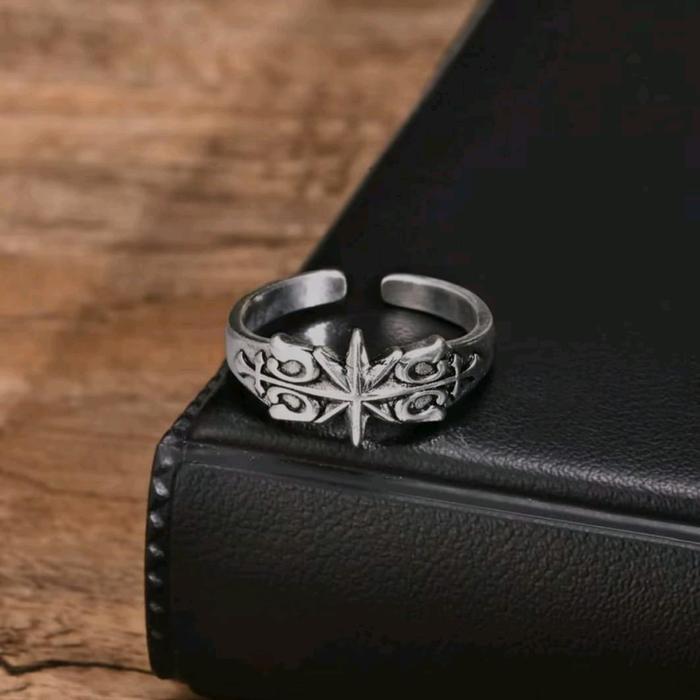 Gambar Cincin Elegan Bintang Polaris Gaya Retro Desain Hexagram Silver Star Ring Adjustable Pria Wanita dari Bullish Titanium undefined Tokopedia