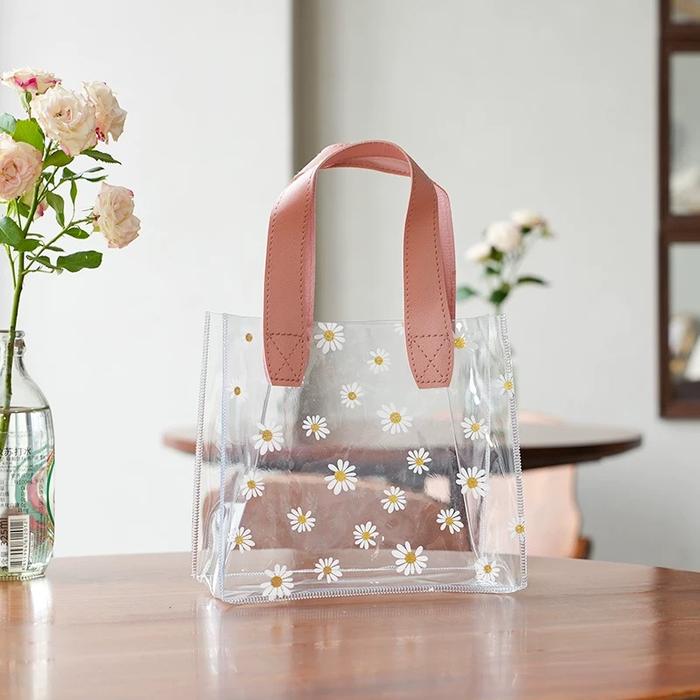 Gambar Tas Hampers Transparan Mika Ulang Tahun Anak Goodie Bag Bingkisan Sourvenir Ultah Bahan PVC Bening - Pink Daisy dari CASA CHIC undefined Tokopedia
