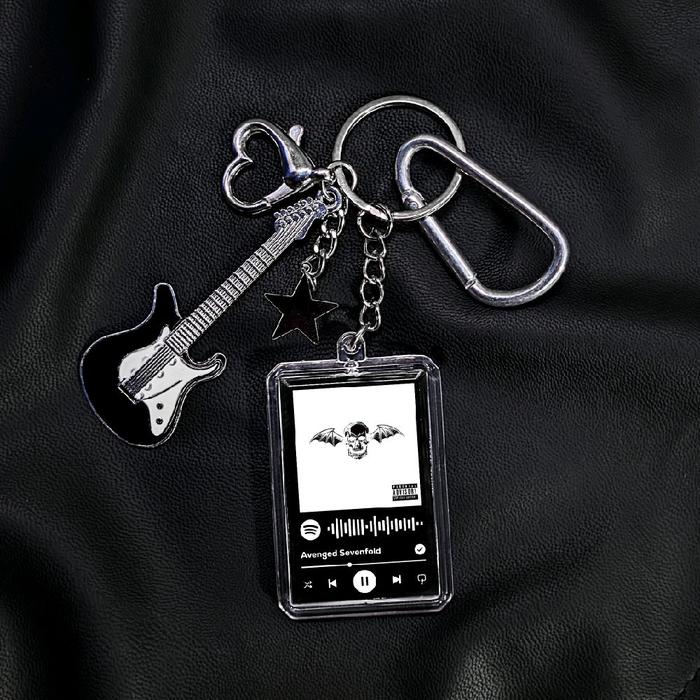 Gambar [AKSESORIS AESTHETIC] KEYCHAIN AVENGED SEVENFOLD MUSIK BARCODE SPOTIFY STAINLESS - GANTUNGAN KUNCI AKRILIK Hadiah Kaca Ganci - Avenged sevenfold dari Four teen undefined Tokopedia