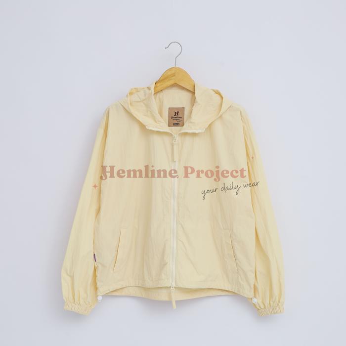 Gambar Kiyoko Lightweight Jacket by Hemline Project - Blonde - M (S-M) dari Hemline Project undefined Tokopedia