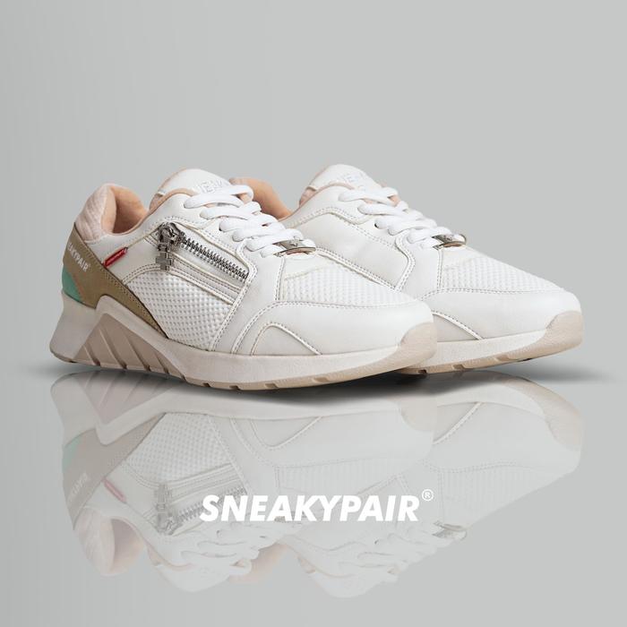 Gambar SNEAKYPAIR Strada Courage White Sepatu Wanita Sneakers Sport Shoes - Courage White, 39 dari Sneakypair undefined Tokopedia