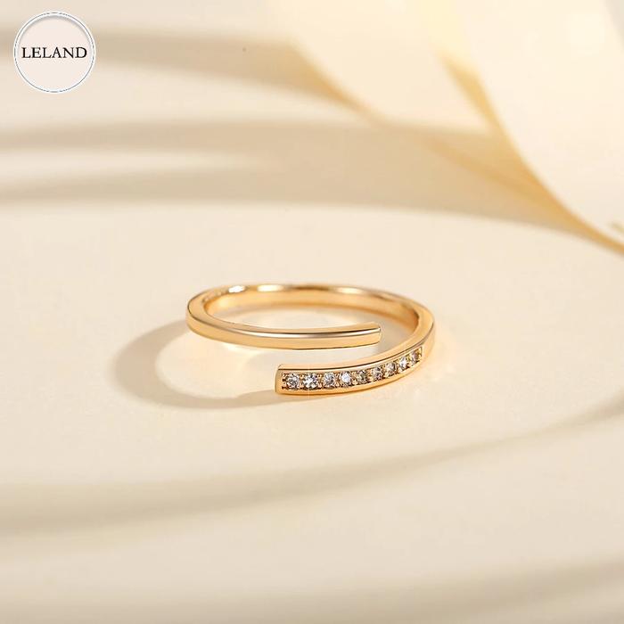 Gambar LELAND Jewelry Cincin Wanita Korea Fashion Aksesoris Cincin Perhiasan Wanita Cincin Titanium Steel Berlian Sederhana Fashion - emas dari LELAND- undefined Tokopedia