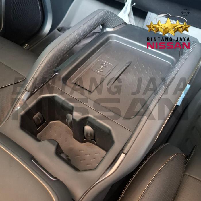 Gambar Aksesoris Chery J6 RWD IWD Interior Cover Wireless Charger Cup Holder Arm Rest Center Control Kotak Kacamata Navigation Storage - Cover Wireless Chaging + Cup Holder dari Bintang Jaya Nissan undefined Tokopedia