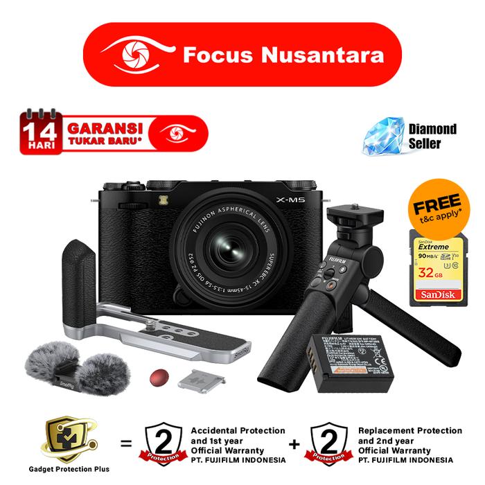 Fujifilm X-M5 + XC 15-45mm + XC35mm f2