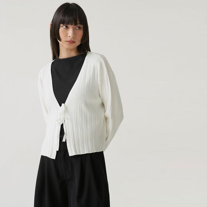 Gambar InKano Rime - Outerwear knit wanita dengan details tali dan crop length - Offwhite dari in.kano undefined Tokopedia