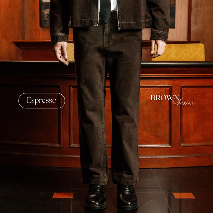 Gambar UNITEDJEANS – Jayden Relaxed Fit – Celana Relaxed Fit Jeans Pria Bahan Soft Denim – Brown Series - Espresso, 28 dari Repp UnitedJeans CO undefined Tokopedia