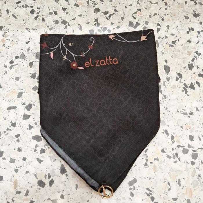 Gambar Hijab Motif Segiempat Terbaru Voal Elzatta Kaila Fleurine Kerudung - Black dari Elzatta Hijab Store_NEW undefined 4 Tokopedia