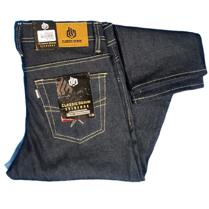 Promo Celana Classic Denim Tanpa di Cuff, Panjang Semata Kaki