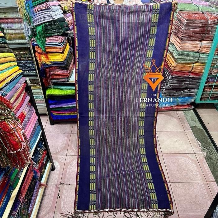 Gambar Ulos Mangiring Jugia Paroppa Tardidi Tarutung Toba Premium Pakaian Tradisional Batak Kain Tenun Asli Terlaris By Fernando Songket - Ungu. dari FERNANDO SONGKET undefined Tokopedia
