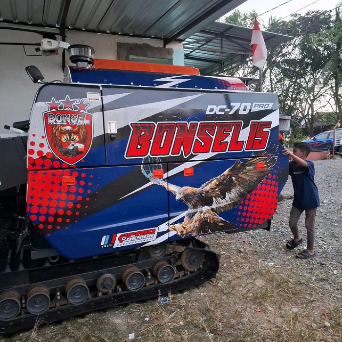 Gambar DECAL STIKER FULL BODY COMBINE KUBOTA YANMAR ISEKI DLL Desain Bebas - KUBOTA, BODY AJA dari FAIQ DESIGN undefined Tokopedia