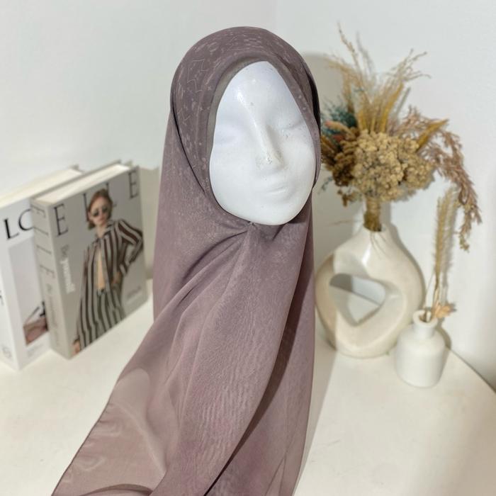 Gambar [New Edition] OMBRE SERIES HIJAB MOTIF PARIS JAPAN Terbaru by ALODIA - Kerudung Segi Empat Pattern Series Pastel - Jilbab Paris Japan Basic Square Ringan, Lembut dan Nyaman - Hijab Muslim Motif Tegak Paripurna - Purple Dove [Ombre] dari alodiahijab undefined Tokopedia