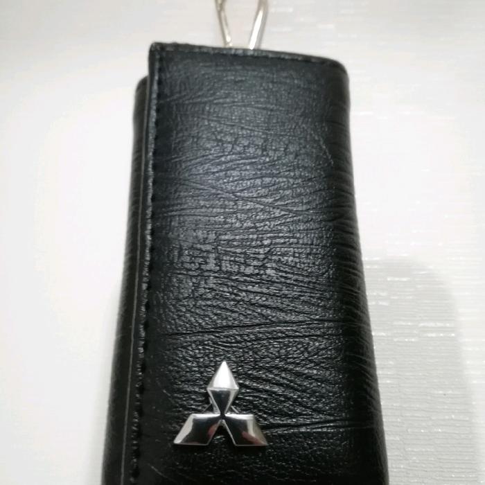 Gambar Gantungan Kunci Mobil / Motor - Keychain Dompet STNK Lipat + Logo Mitsubishi - Hitam dari CaiLieShop undefined Tokopedia