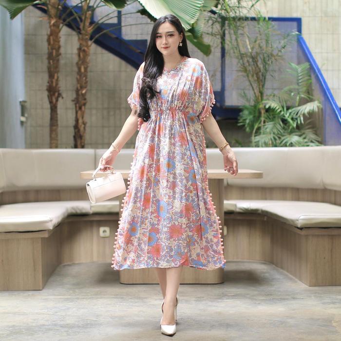 Gambar Daster Kiara Lowo Pompom Soft Batik Jessa Bahan Rayon Tebal LD 140 PJ 115 Model Terbaru - Busui Friendly - Pendek, Katun - Biru dari BAKOEL DASTER KEKINIAN undefined Tokopedia