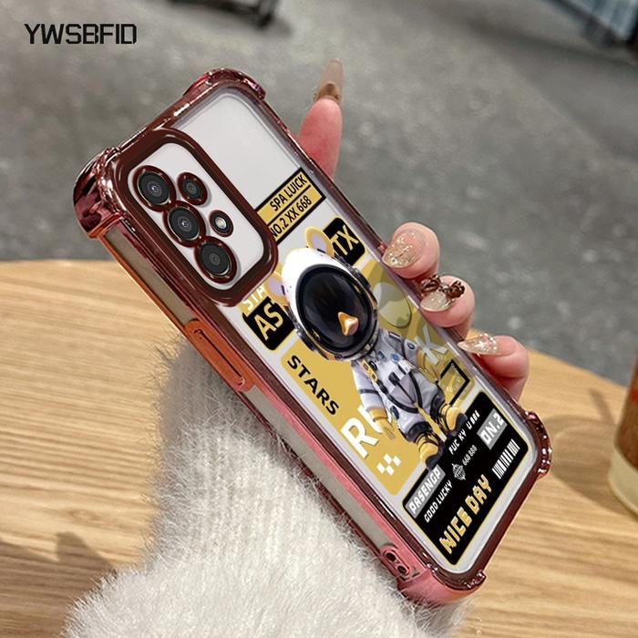 Gambar YWSBFID Casing Hp Untuk Samsung A23 4G A23 5G Case pola Fashion astronaut kasing Kemewahan tinggi Kasus keras ponsel transparan berlapis anti jatuh empat sudut baru Casing - Gaya1, Samsung A23 4G dari YWSBFID MALL Kab. Tangerang Tokopedia