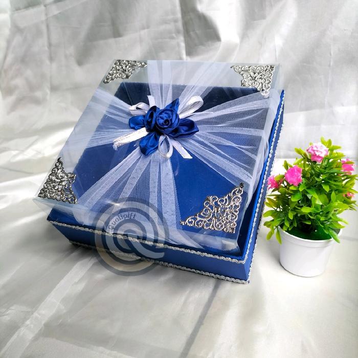 Gambar Kotak Kue Kotak Bingkisan Kotak Hantaran Seserahan Pernikahan Tile + - Bitu Tua, 25x25cm dari Qualigift Store undefined Tokopedia