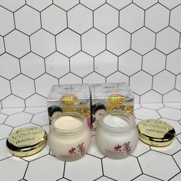 Gambar CREAM HERBAL CORDY SIANG MALAM / CORDYCEPS DAY & NIGHT dari A3 KOSMETIK ACEH undefined Tokopedia