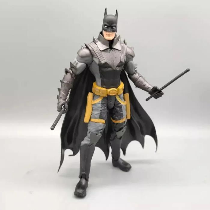 Gambar Action Figure Batman Arkham Knight Justice League Super hero - Armor Suit dari Space Grosir undefined Tokopedia