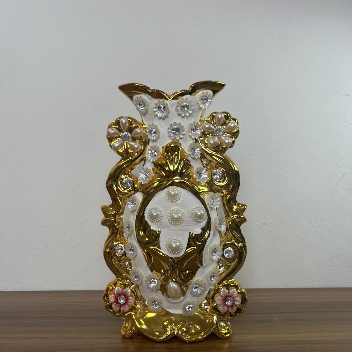 Gambar [EV] Pajangan Dekorasi Display Mutiara Emas Hiasan Wedding Gold Dekorasi Ruangan Ornament Unik Mewah Elegan Modern Patung Ruang Tamu Kantor / Pajangan Ruang Vas Bunga Antik dan Estetik Keramik - M C dari EV Living undefined Tokopedia
