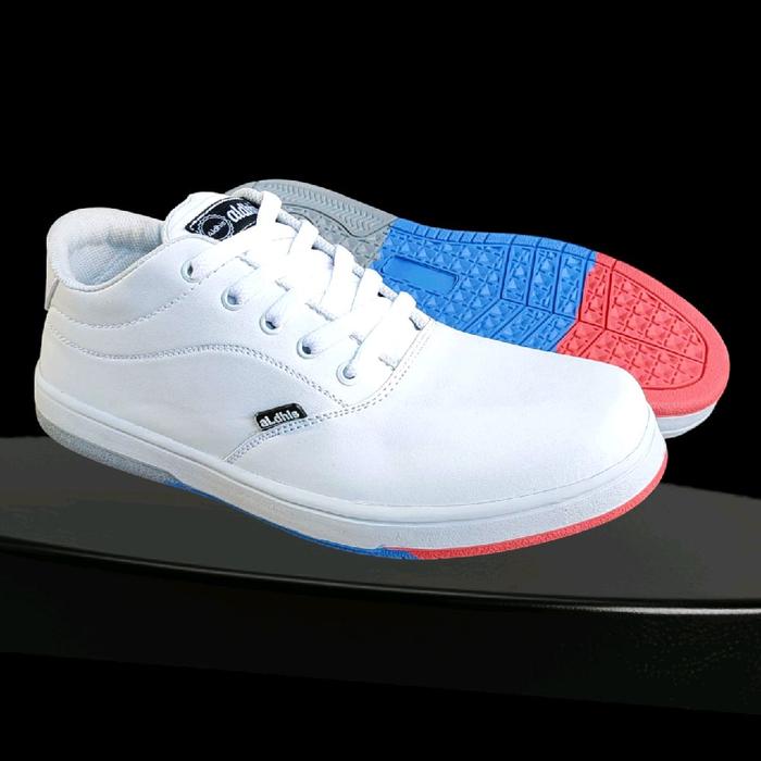 Gambar Sneakers Putih Sepatu Pria Wanita Kets Casual Cowok Keren Buat Gaya dan Santai Aldhis Full White - Putih, 39 dari aldhis undefined Tokopedia