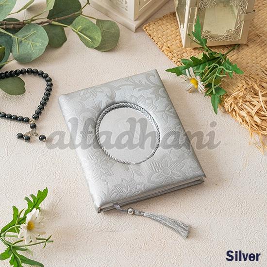 Gambar Cetak Buku Yasin dan Tahlil Hardcover - Custom Foto dan Nama 40/100 Hari - Tajwid Warna - Jahit Benang - Gracefull Leather - Silver, 132 HVS dari Sweet Homy undefined Tokopedia