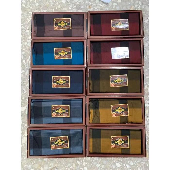 Gambar Wadimor Sarung Tenun Manise Kotak Duplex Katun Termurah Muslim Dewasa - RANDOM dari Sarung Wadimor Official undefined Tokopedia