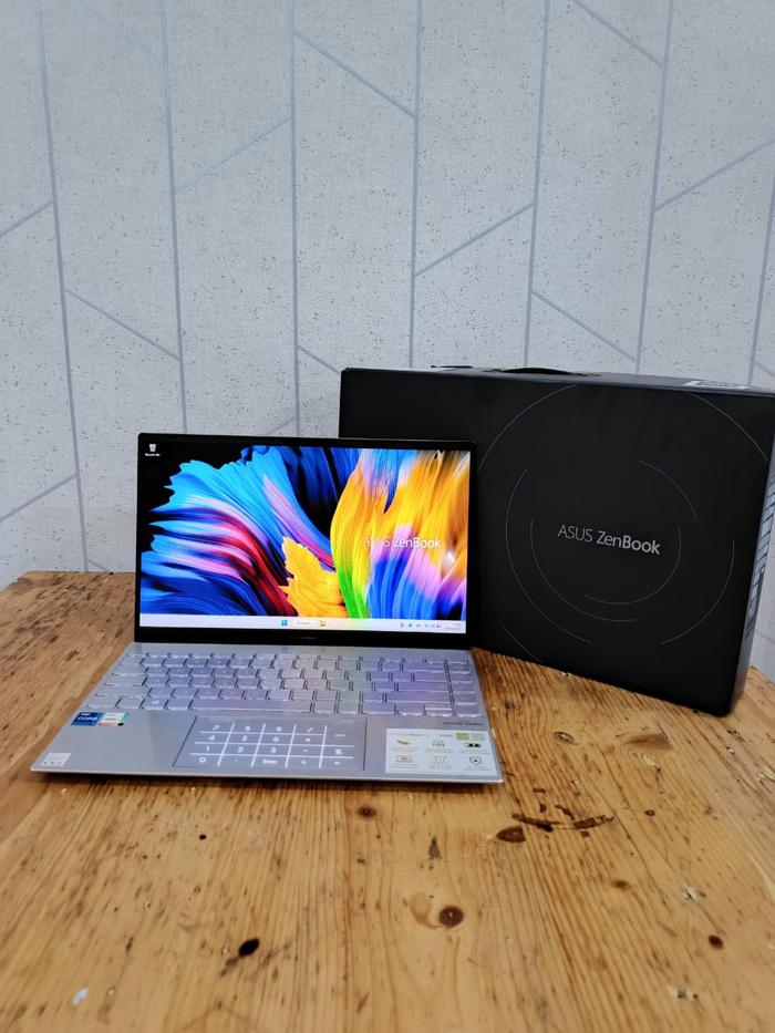 Gambar READY STOCK Laptop Asus ZenBook 14 UX425EA, Core i7-1165G7, Ram 16/512Gb Ssd, #NumberPad, #Backlight, Fullset, Silver dari Bursa laptop efek undefined Tokopedia