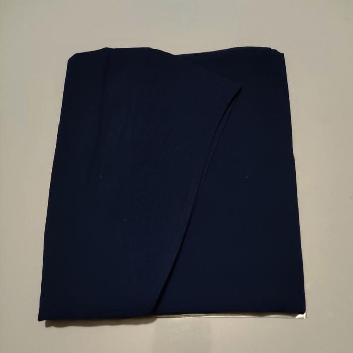 Gambar KERUDUNG LANGSUNG PAKAI MODEL KOTAK 2 LAYER BAHAN CERUTY BABY DOLL Busa Jilbab - NAVY, M dari Ranaz Collection undefined Tokopedia