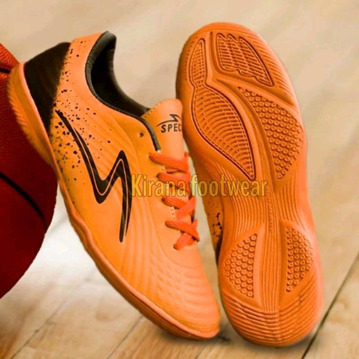 Gambar BEST SELLER !!! PRODAK TERBARU ( BISA COD ) SEPATU FUTSAL SPECS ANAK LAKI LAKI SIZE UKURAN 33 34 35 36 37 GREAD ORIGINAL 100% SOL KARET - F. SPECS DOT OREN, 33 dari Medina Footwear undefined Tokopedia
