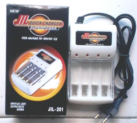 Gambar quick charger alat tempat isi ulang baterai cas rechargeable battery dari BaruchShop undefined Tokopedia