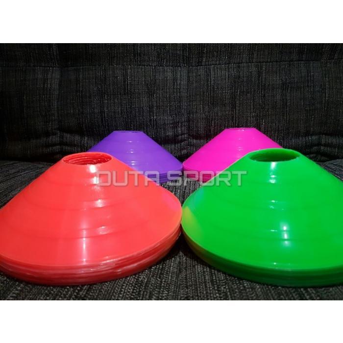 Gambar Cone Mangkok Murah & Bagus (Cocok untuk Futsal & Sepakbola) dari Toko Duta Sport undefined Tokopedia