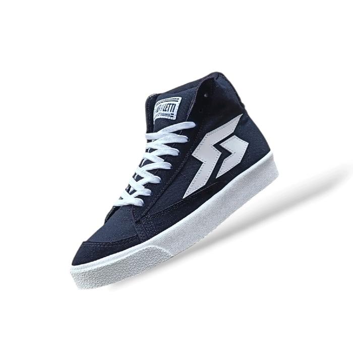 Gambar sepatu seri WATER shiba Reflective 001 RONSOLETTI sepatu casua pria wanita local brand of Indonesia - Hitam putih, 36 dari RONSOLETTI undefined Tokopedia