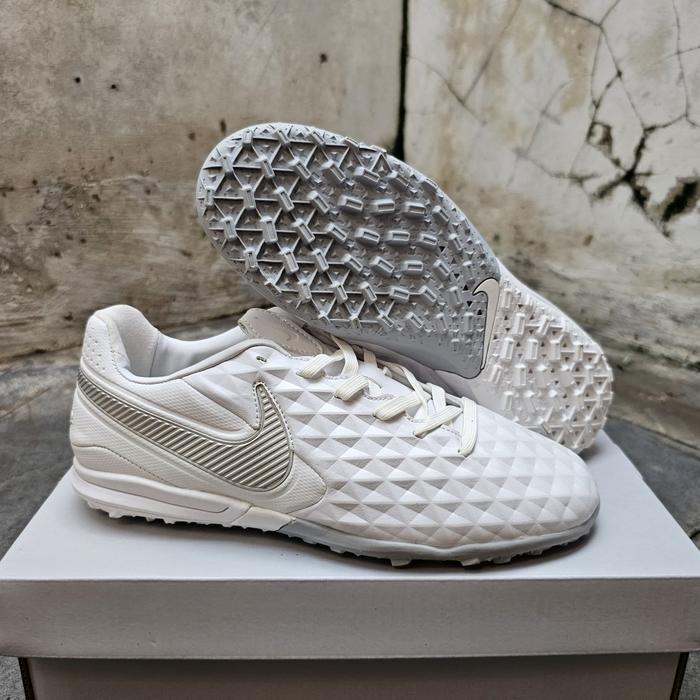 Sepatu Futsal Nike Tiempo Legend Pro White Chrome Tf Turf