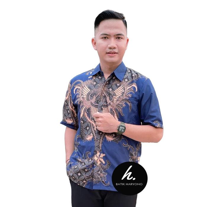 Gambar Baju Batik Pria Terbaru Murah Kemeja Lengan Pendek Pekalongan Modern Mewah dewasa hem Kondangan - Navy, M dari Batik Haryono Store undefined Tokopedia