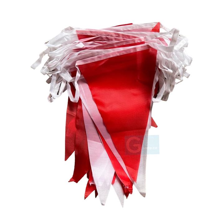 Gambar Bendera kain segitiga 25 meter / bendera segitiga praktis 25 meter tinggal tarik / bendera dirgahayu segitiga warna warni / bendera segitiga merah putih / bendera kain Hut RI / bendera dekorasi dirgahayu Hut RI / bendera kain karnaval / bendera karnaval - Merah putih 25m dari OuWarehouse undefined Tokopedia