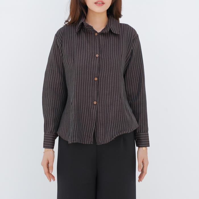 Gambar NARA-KEMEJA WANITA SLIMFIT BODY LENGAN PANJANG STRIP SALUR BASIC CASUAL SEMIWOOL - Brown dari FLOGO undefined Tokopedia