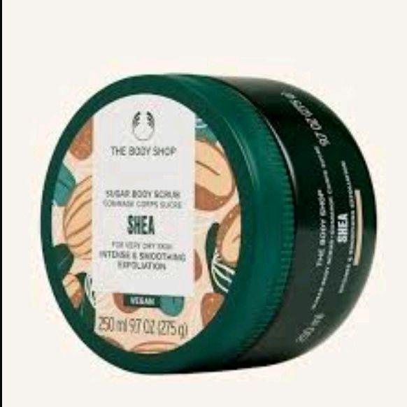 Gambar Body Scrub The Bdy Shop Terbaik 250 ml Original 100% - SHEA dari chantix shop_NEW undefined Tokopedia