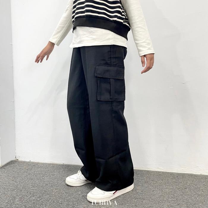 Gambar Ready- Nana Cargo Pants | celana panjang cargo Loose/Baggy wanita | bahan polyester twill - Black, S dari GoldMiner7 undefined Tokopedia